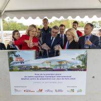 Pose de la première pierre du centre aquatique olympique