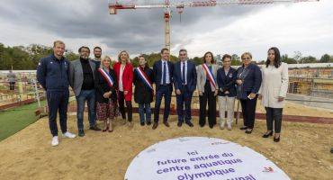 Pose de la première pierre du centre aquatique olympique
