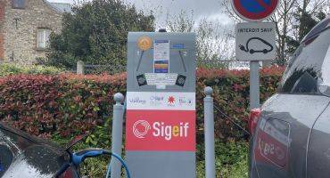 Borne publique recharge véhicule électrique