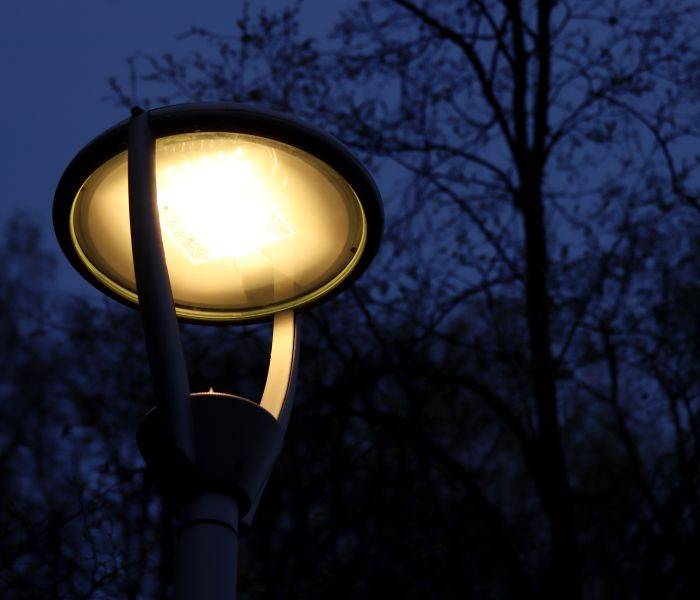 LED