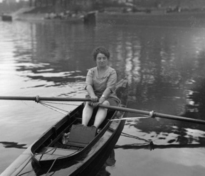 Alice Milliat, 1920 « Source gallica.bnf.fr / BNF » 
