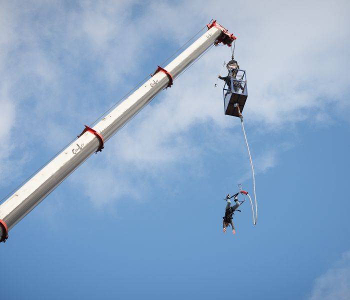 Saut à l'élastique