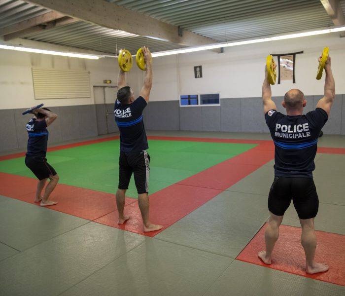 séance d'entraînement de la police