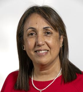 MENNAD Zouina